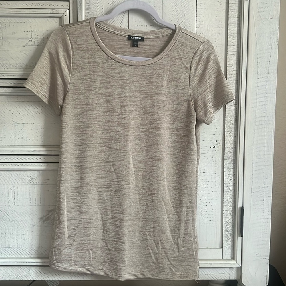 Express T-shirt